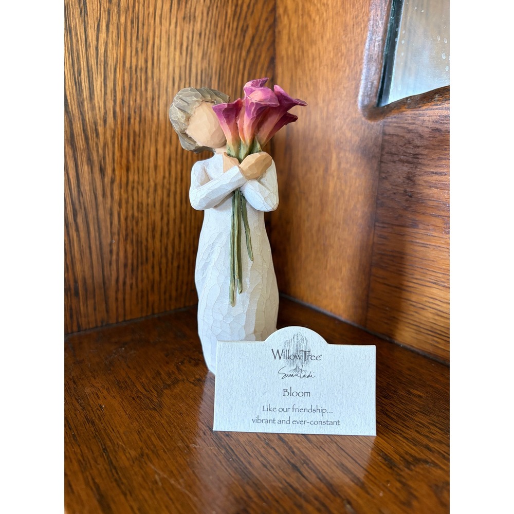 Willow Tree Bloom Figurine Susan Lordi Demdaco 27159 Calla Lily Friendship New